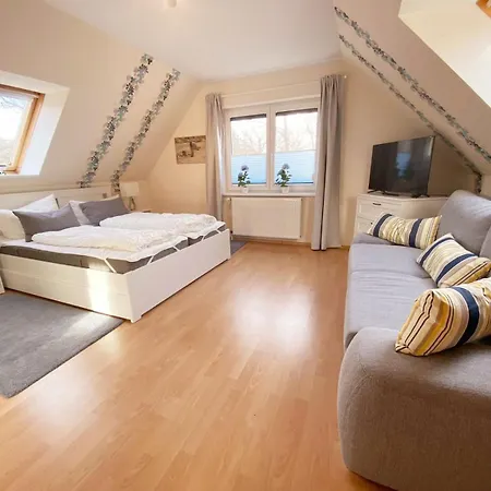 Holiday home Meernatur Muritz